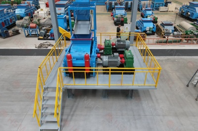 �̿������